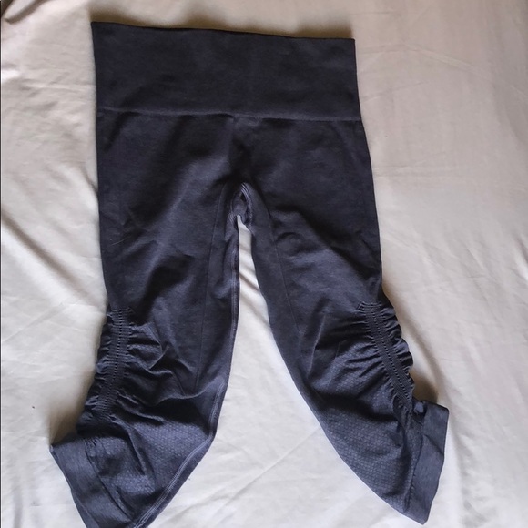 lululemon athletica Pants - Lululemon crops